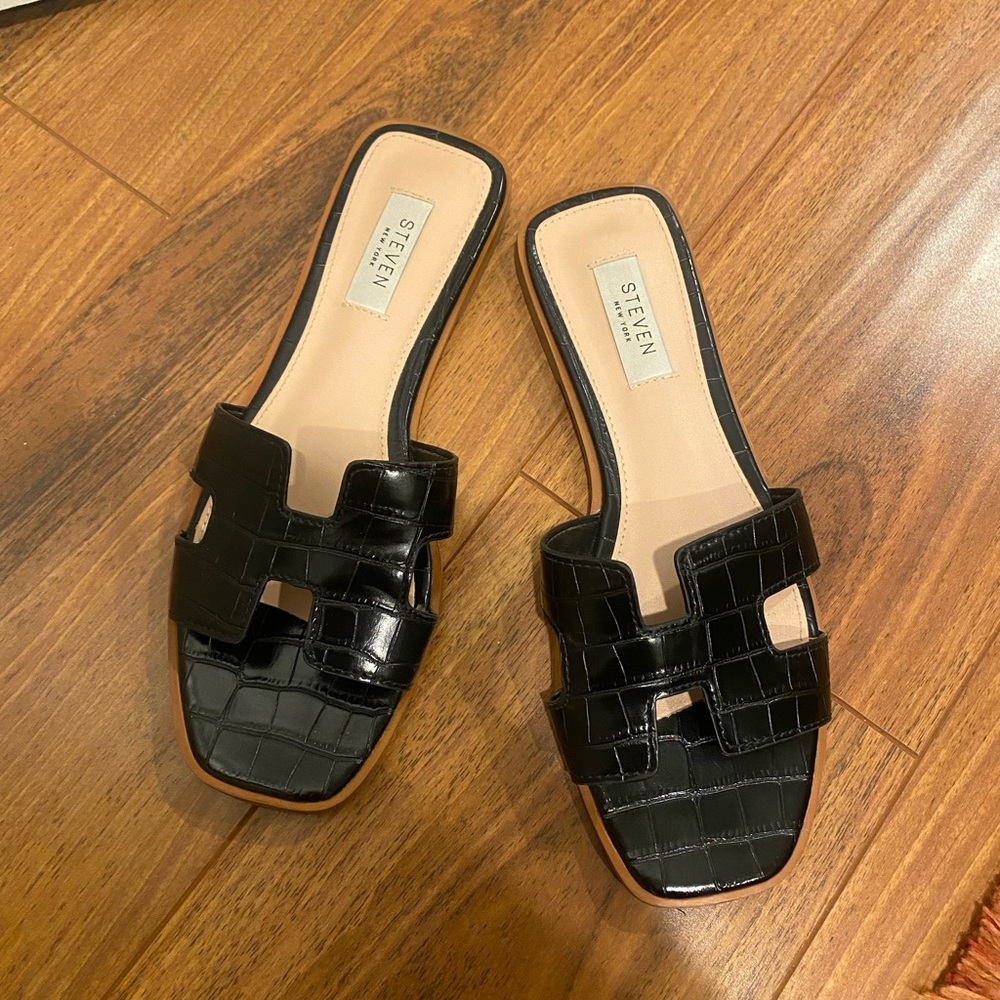 Steve Madden Sandals